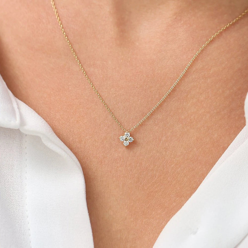 Isola Necklace