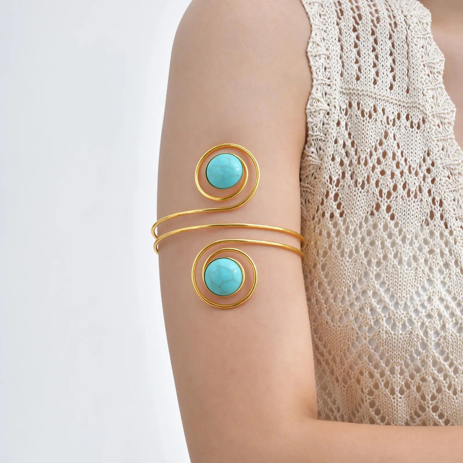 Astra Armlet