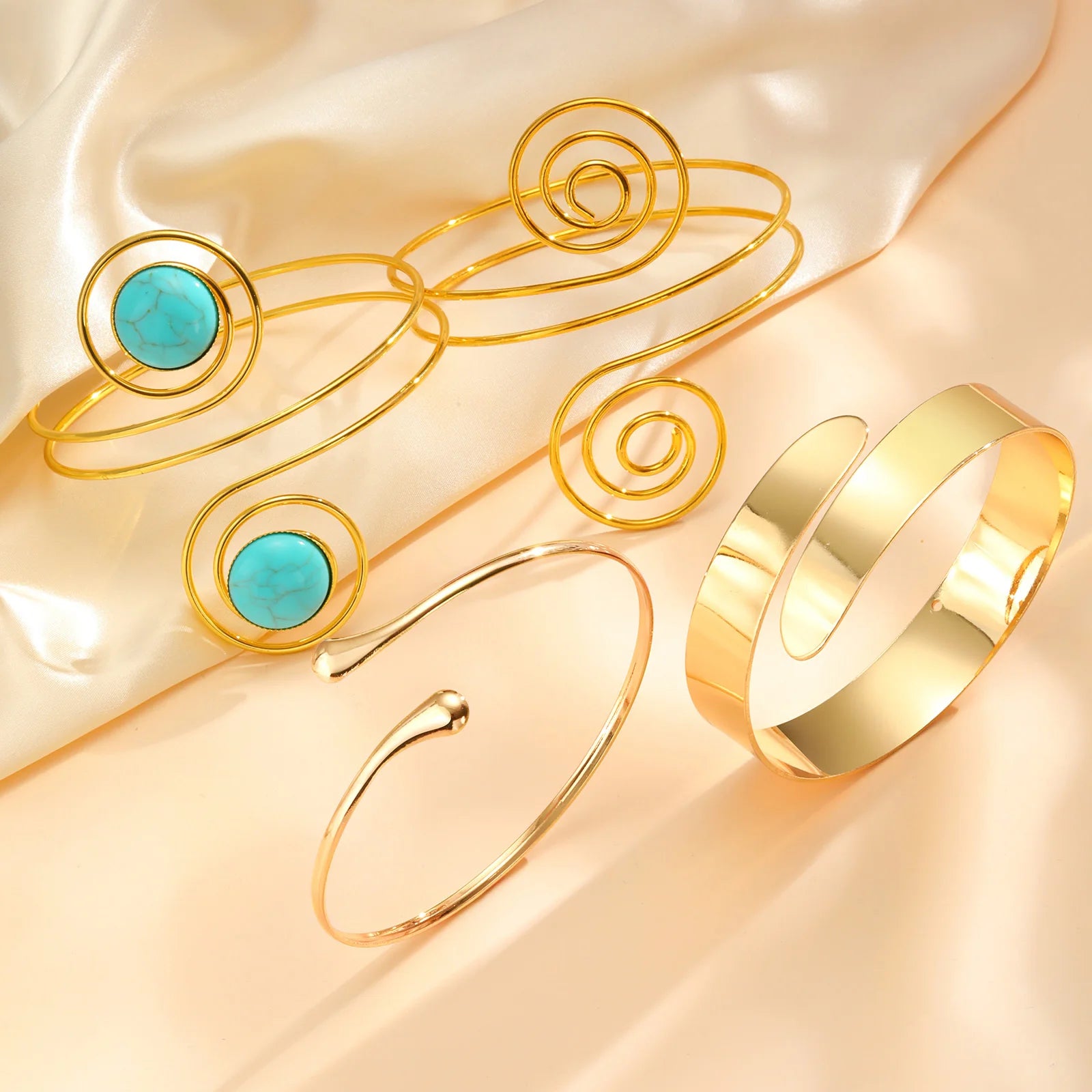 Astra Armlet