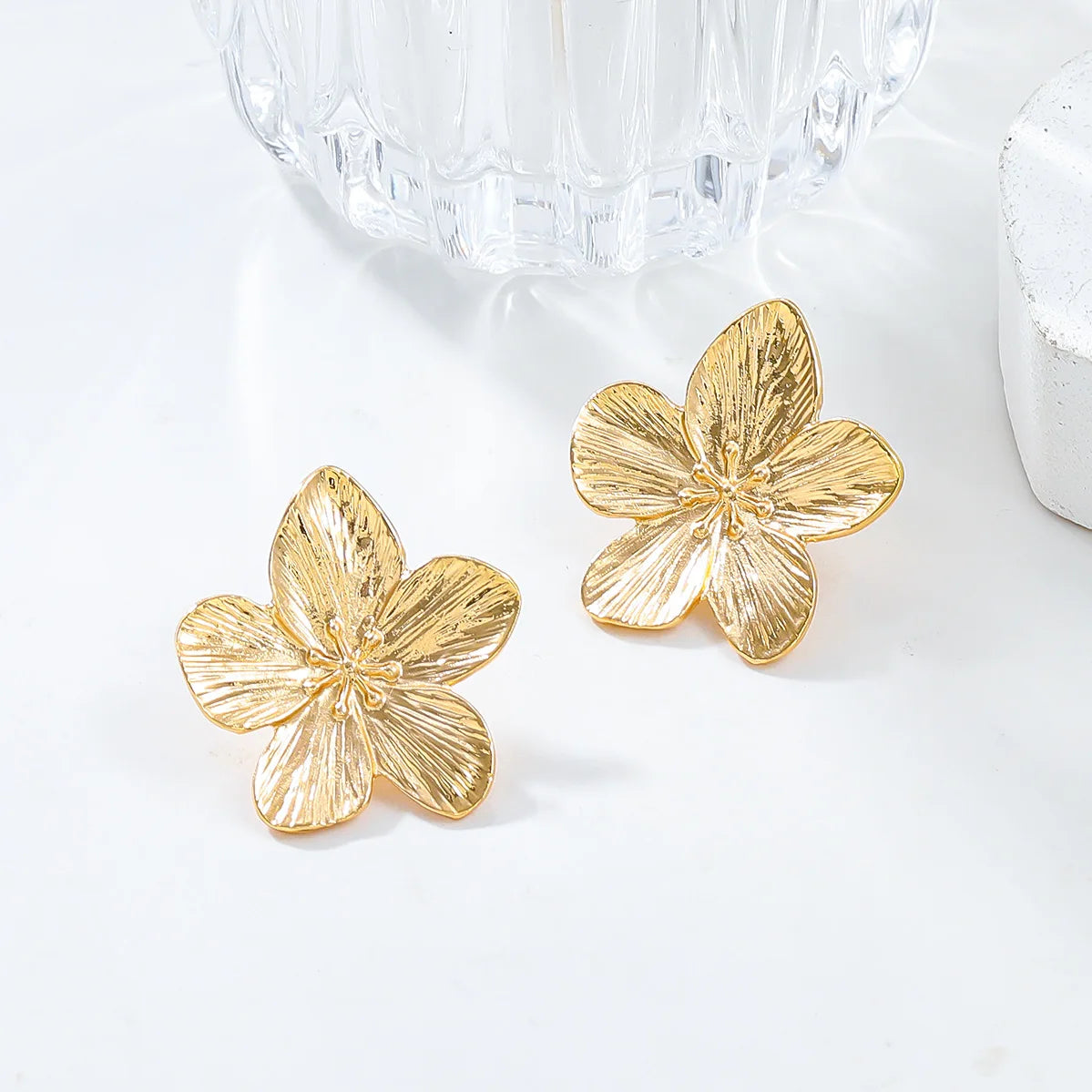 Flora Studs