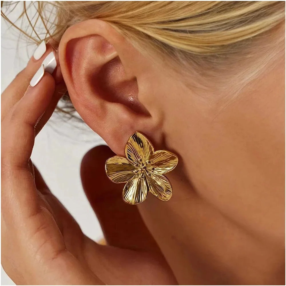 Flora Studs